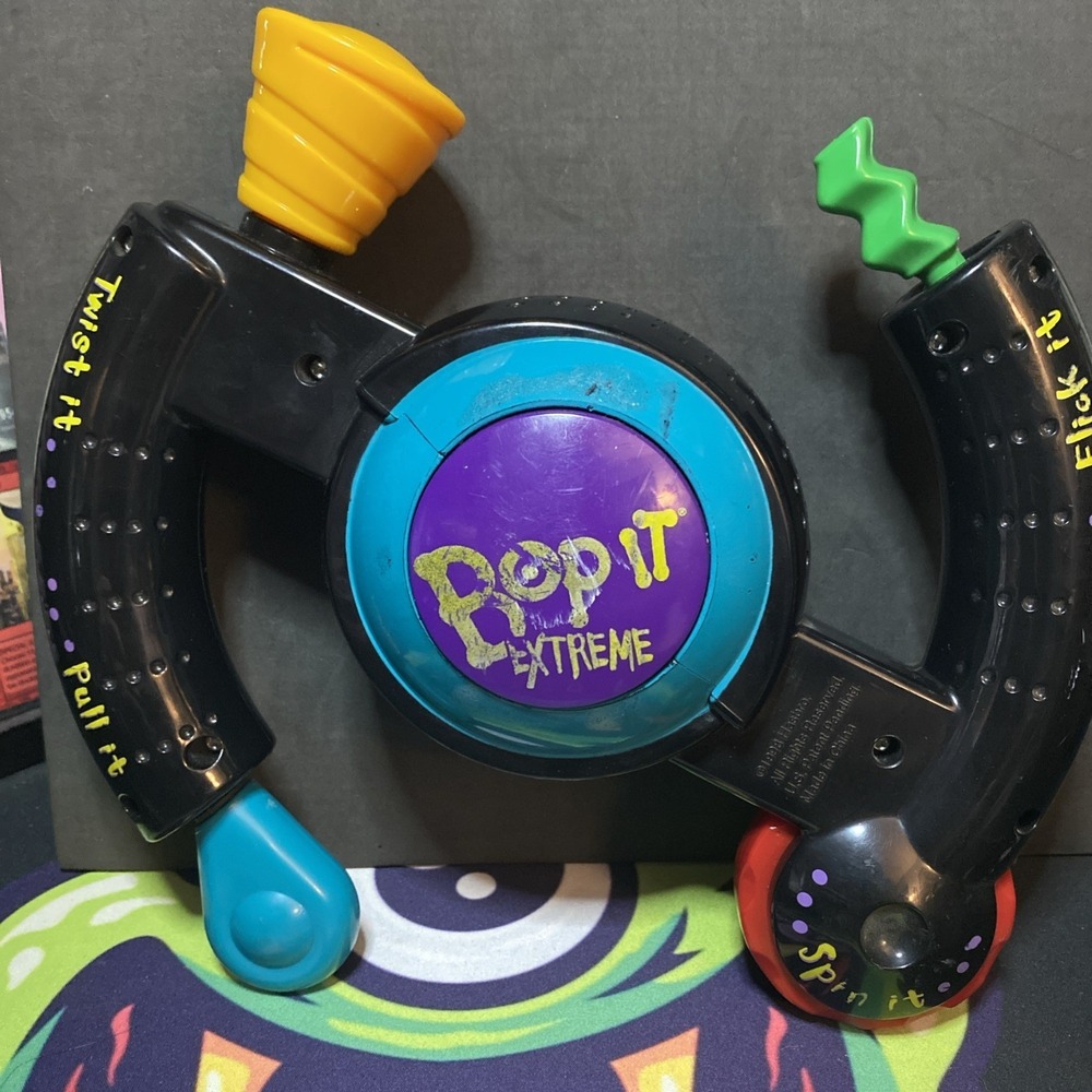 Bop It Extreme 1998 Hasbro Electronic Handheld Game Works VTG Toy Retro